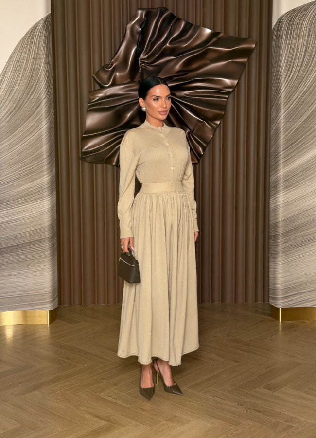 Костюм Selleck cream