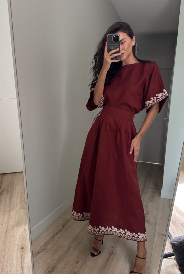 Костюм Eamon red