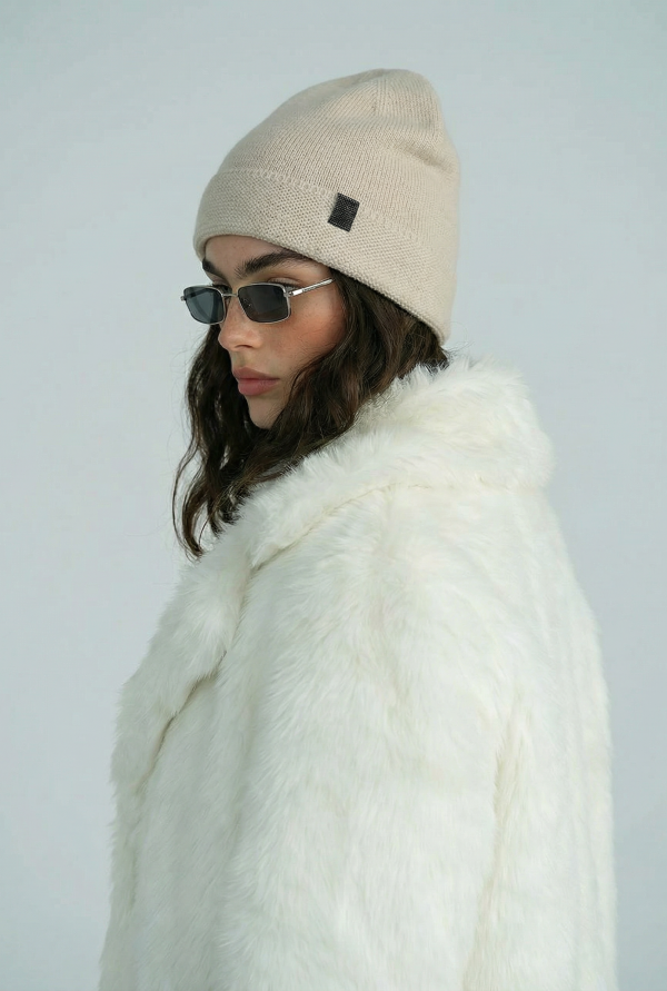 Шапка Yasiin milk