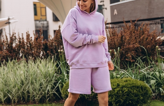 Костюм Joyce lilac c шортами и худи