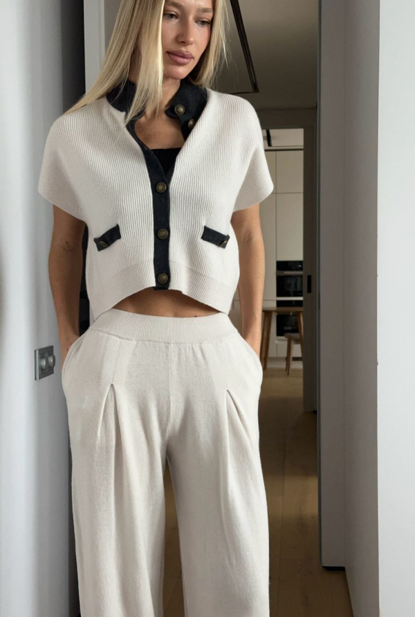 Костюм Narvina milk