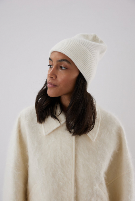 Шапка Lucas milk