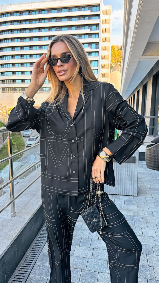 Костюм Logan black