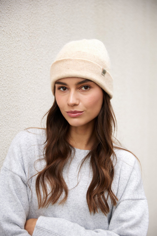 Шапка Jasmine cream