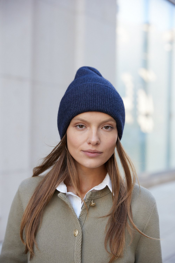 Шапка Lucas dark blue 